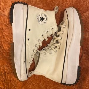 Converse Run Star Hike